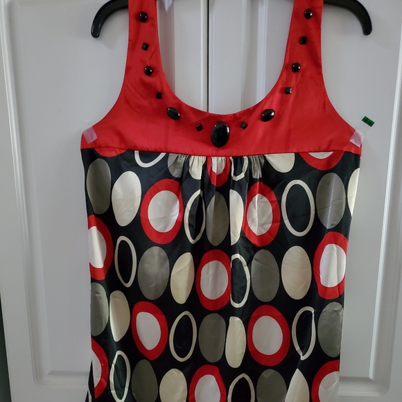 Plus size -Dress - Picture 2 of 8